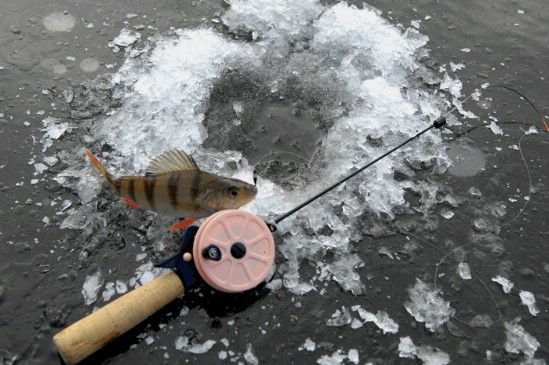 Зимняя рыбалка, удочки для зимней рыбалки, зимние удочки, как выбрать удочку для зимней рыбалки, мормышки, как выбрать мормышку, зимние блесны, как выбрать блесны для зимней рыбалки, хлыстик для зимней удочки